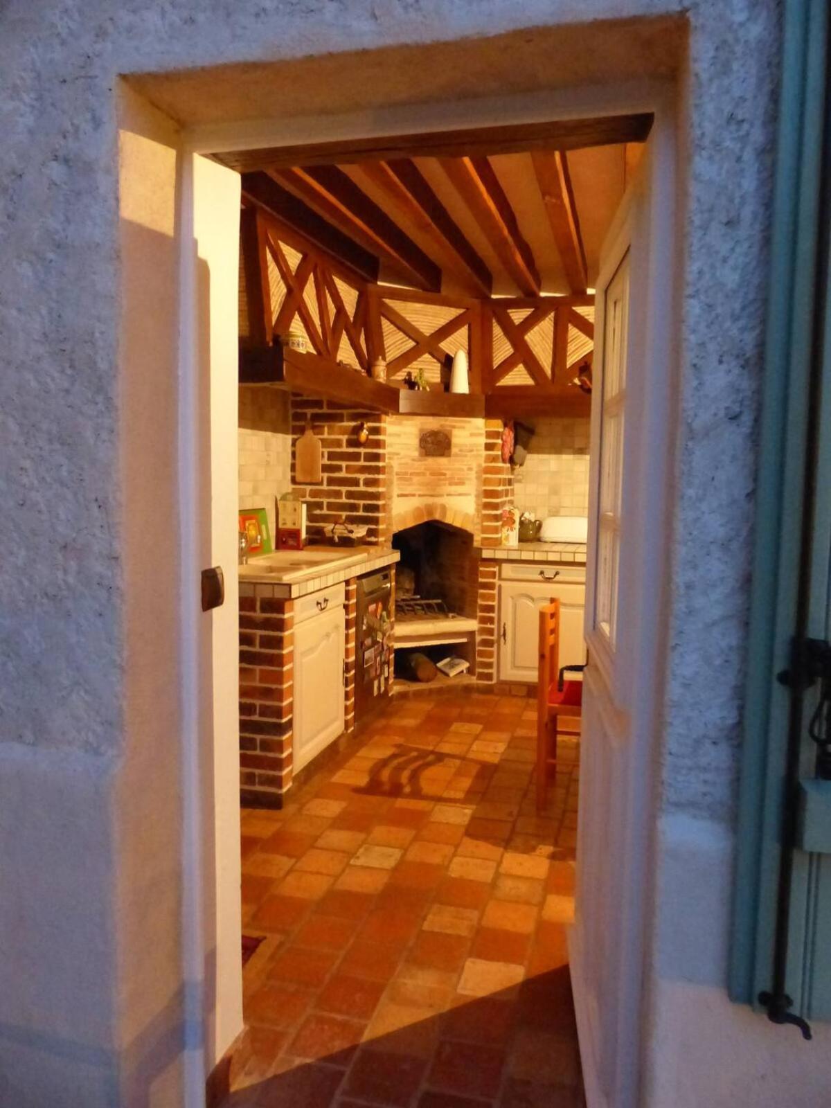 Maison D'Hotes La Source Magny-les-Hameaux Exteriér fotografie